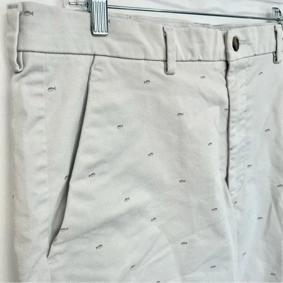 St Johns Bay Temp Flex 7” Chino Shorts Mens Size 38 Nice Stretch Grey Fish - Picture 5 of 9